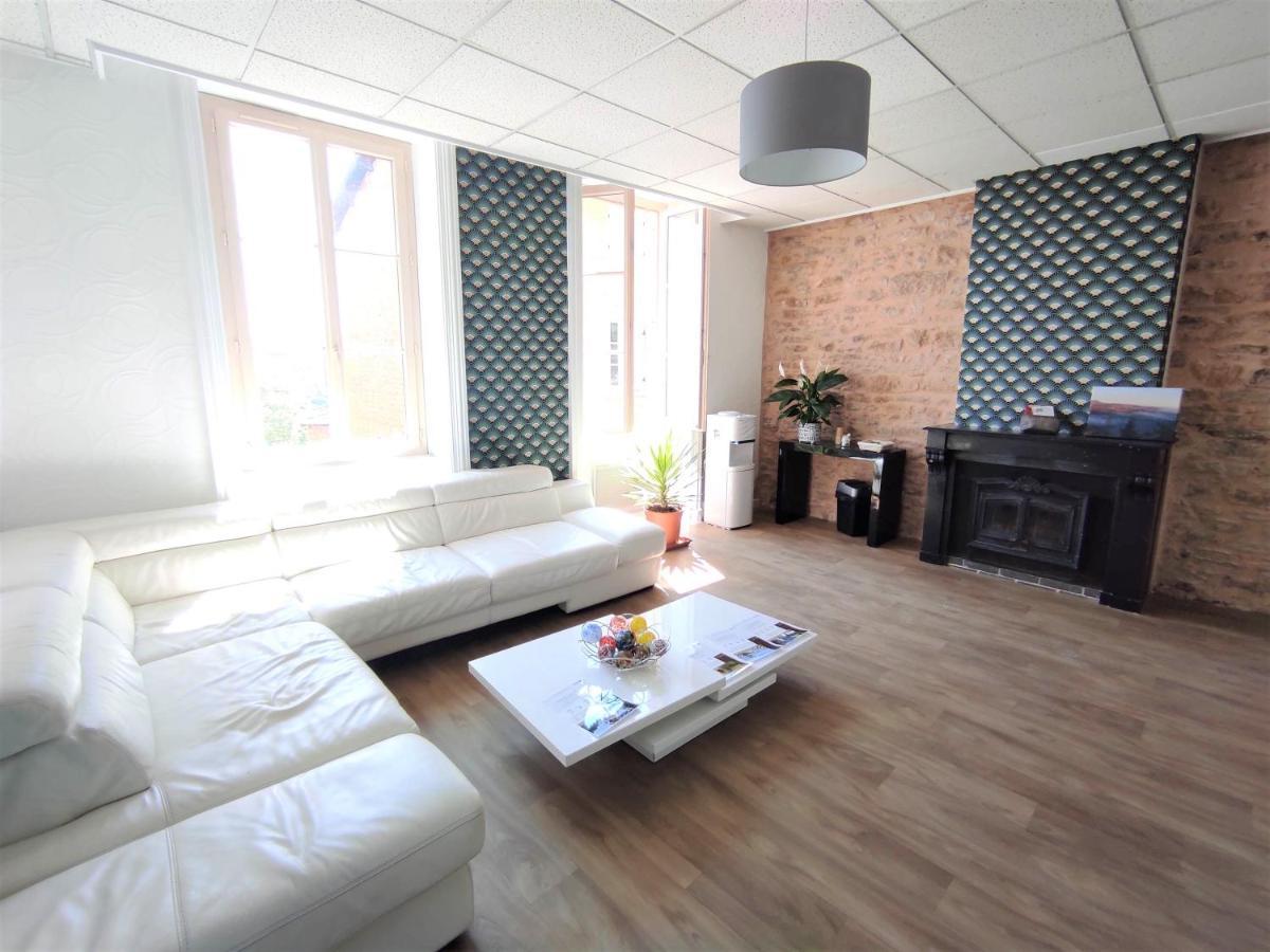 Appartement Oingt - Les Meubles Des Pierres Dorees Theize Exteriör bild